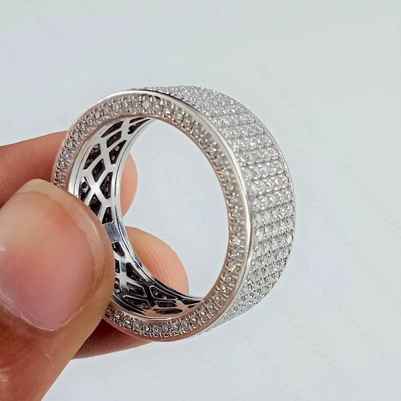 2.2CT Round Cut Moissanite Men's Band Ring